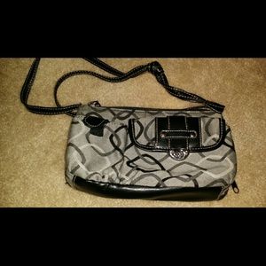 Small shoulder purse