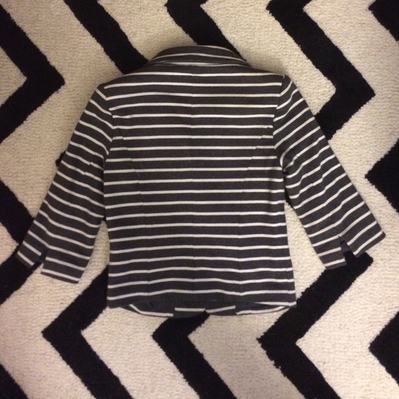 Express Cotton Blazer. - Picture 2 of 4