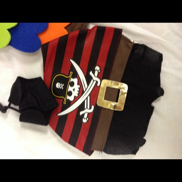 ON HOLD!! Xxs cute dog pirate costume