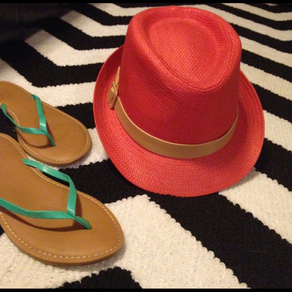 Fedora style hat