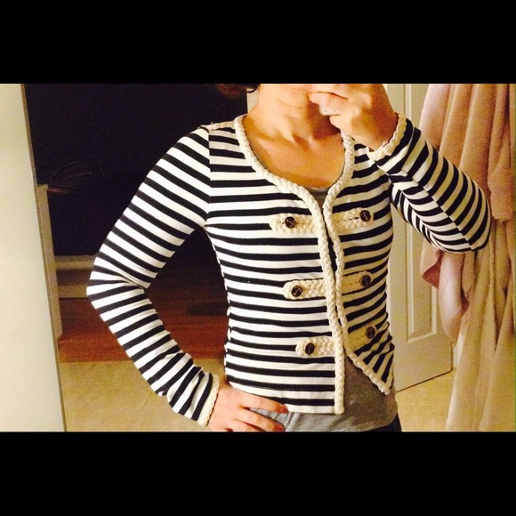 ๐โจHOST PICKโจ๐ Max blazer white navy striped S - Picture 4 of 4
