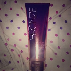 VS tinted shimmer lotion.