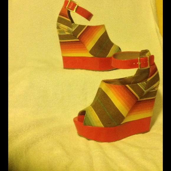 Bakers wedges - Picture 2 of 2