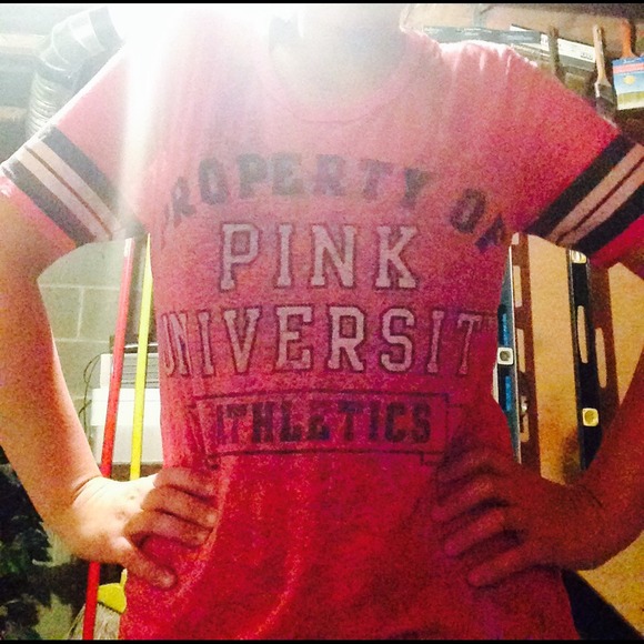 ❌SOLD❌in bundle PINK University Tee 💝 - Picture 2 of 4