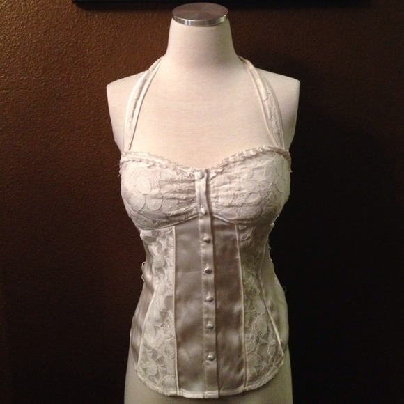 ❌SOLD Bundled❌Beautiful BEBE off white halter
