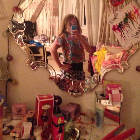 Crop top - Picture 2 of 4