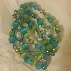 THREE STRAND STRECH BRACELET