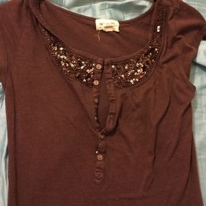 1⃣hr sale abercrombie embellished shirt