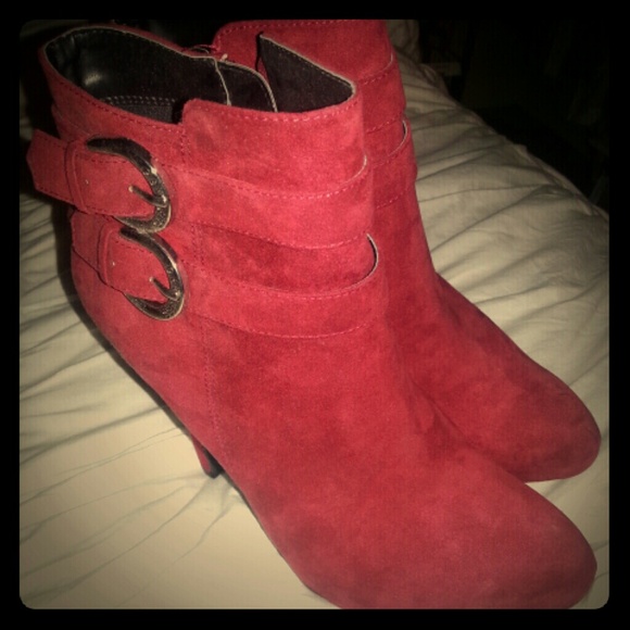 G by Guess spike heel bootie
