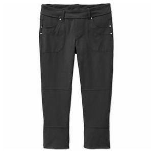 Athleta Bettona Jegging Capri's