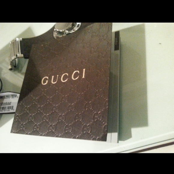 Authentic Gucci watch - Picture 4 of 4