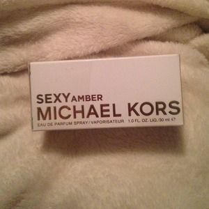 Michael Kors Sexy Amber perfume