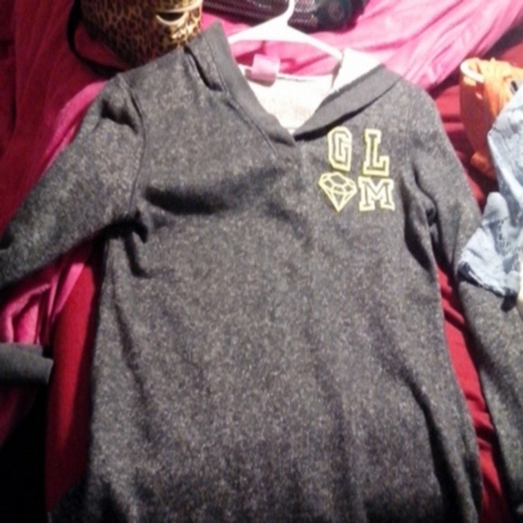 Sweater MAKE AN OFFER (: - Picture 1 of 2