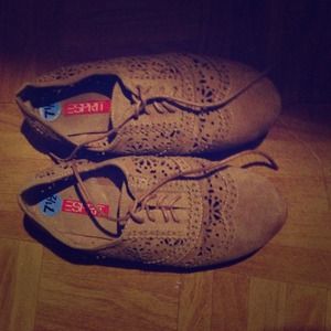 Cute Oxford never worn