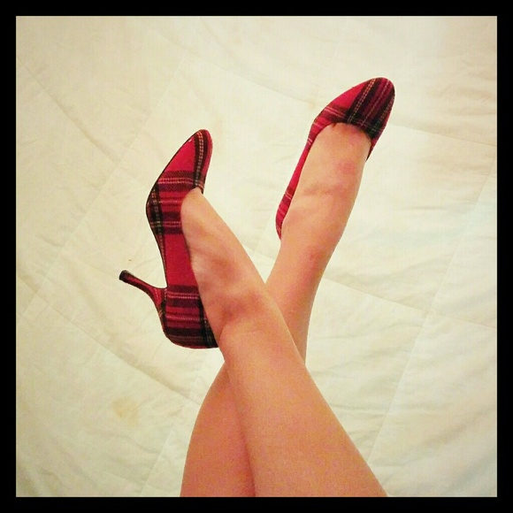 Vintage Chinese Laundry Plaid Pumps