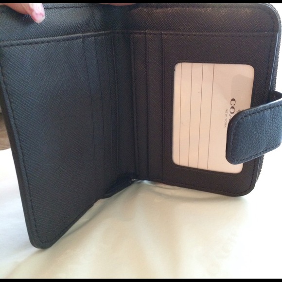 🚫SOLD ON TRADESY🚫 - Picture 4 of 4