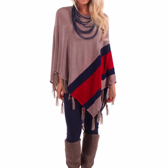 Jackets & Blazers - 🎉HP 10/11🎉 - The RILEY fringe poncho - MOCHA