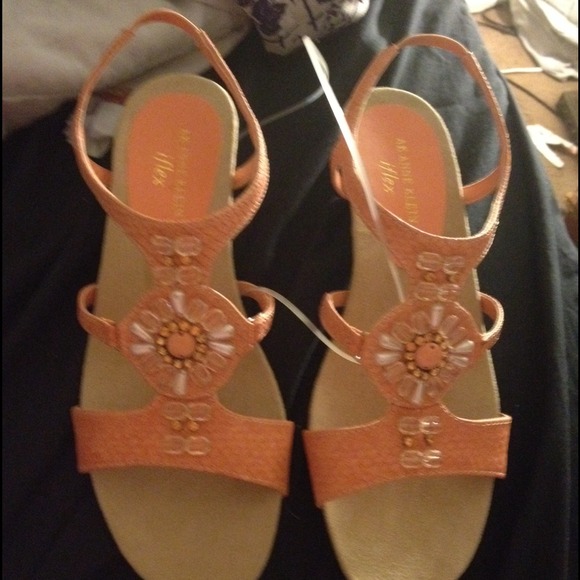 Anne Klein iflex nwt sandals size 9 1/2