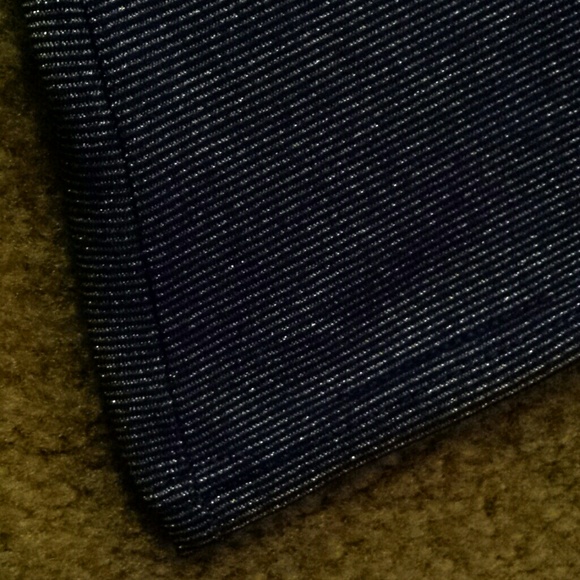 Tanktop - Picture 2 of 2