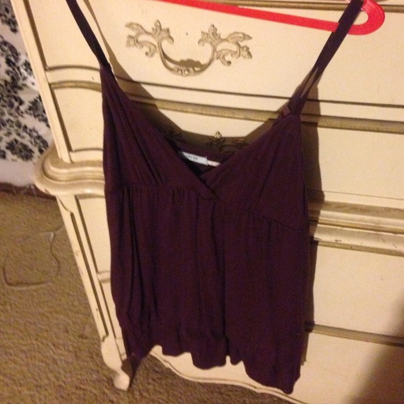 Top - Picture 2 of 2