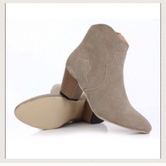 Western ankle boots Isabel marant style