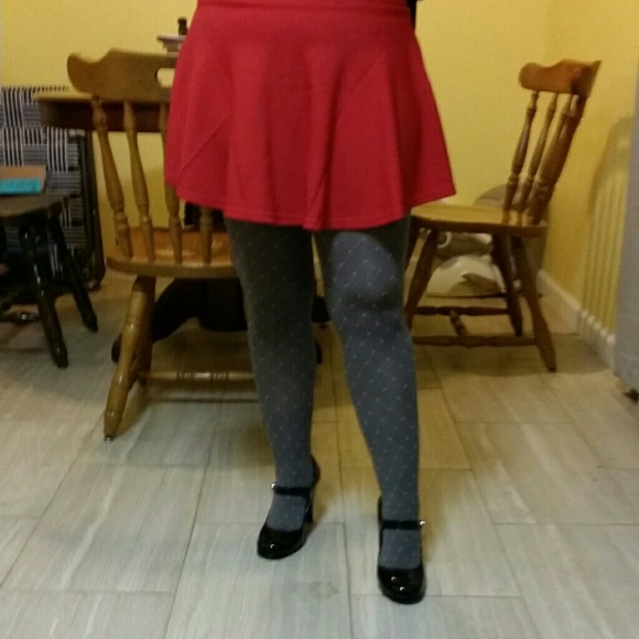 Sexy Mini Skirt - Picture 2 of 3