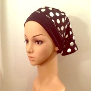 "The Tube"--shown as a ponytail.