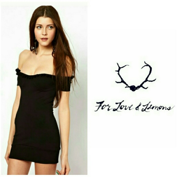 for love & lemons Dresses & Skirts - For love & lemins caliente dress.