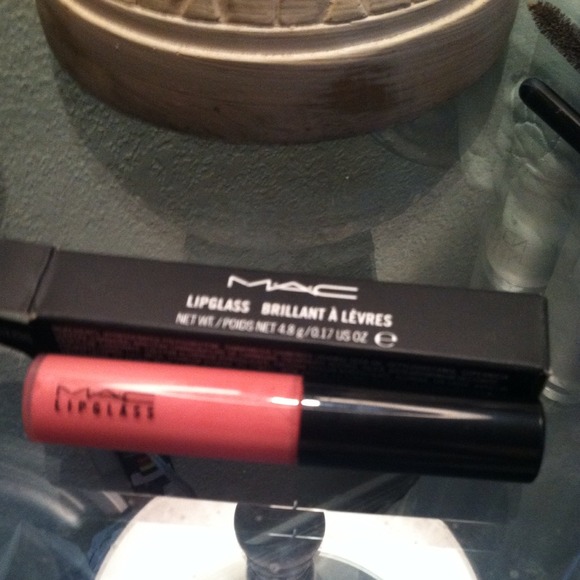 REDUCED MAC lipglass