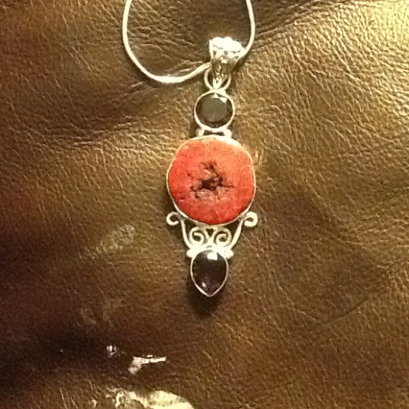 2 necklaces for gardenmygirl !!!