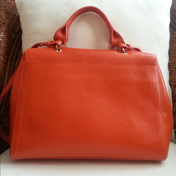 Beautiful Marc Jacob Satchel handbag !!! - Picture 2 of 4