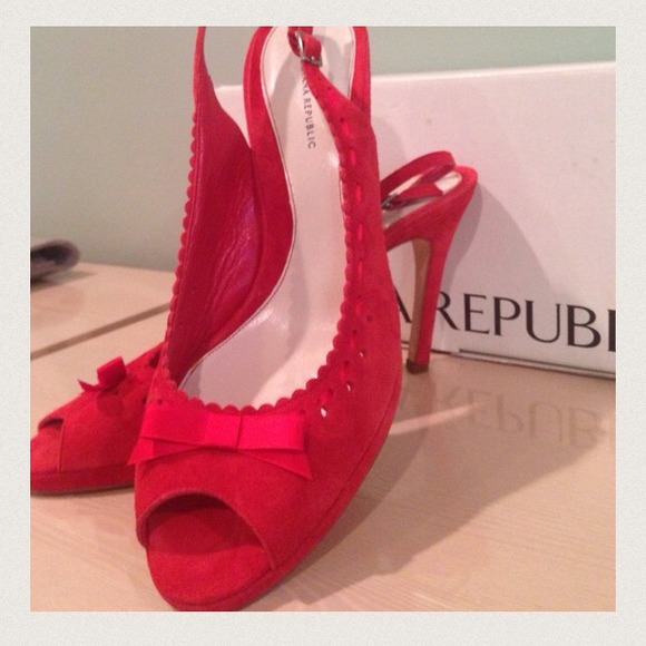 Red suede peep-toe pumps. Banana republic