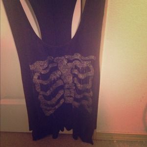 Worn once or twice skeleton rib age SPARKLEY shirt