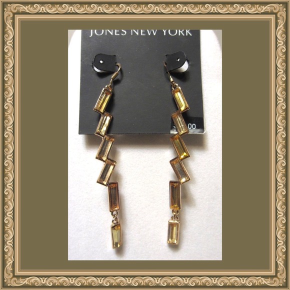 💝GOLD TONE DANGLE EARRINGS WITH GOLD CRYSTALS💝 - Picture 1 of 1