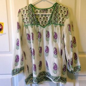 Delia's Karen tunic