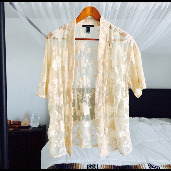 FXXI Creme Lace Kimono