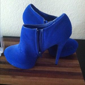 Bright Blue ankle boots