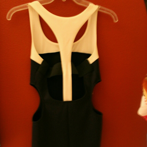 Dark blue dress - Picture 2 of 3