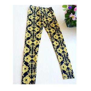 ❤️SALE❤️Black&Gold Leggings💫