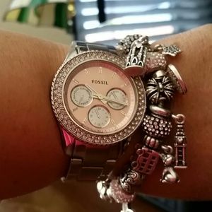 *HOLD* 10/31 For @yadeline * Silver Fossil Watch