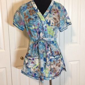 Patterned scrub shirt