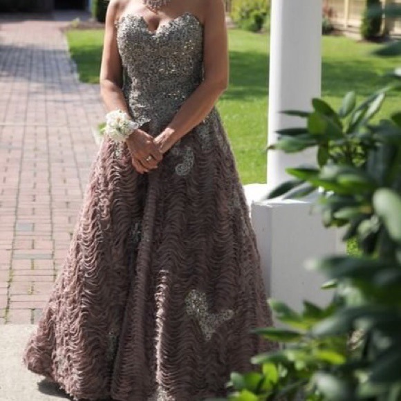 Mother of the Groom dress - Picture 2 of 4