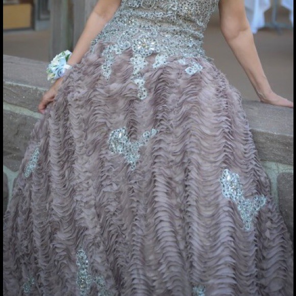 Mother of the Groom dress - Picture 3 of 4