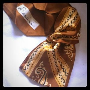 Pia Rossini Scarf - authentic