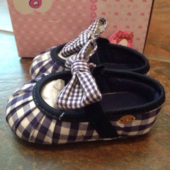 Pampili Other - Pampili baby bow checker shoe