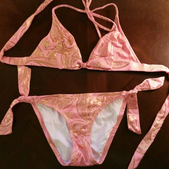 Victoria's Secret bikini