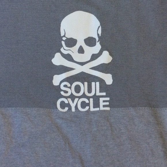 Nike dry fit/stay cool running tee. NEW w tag