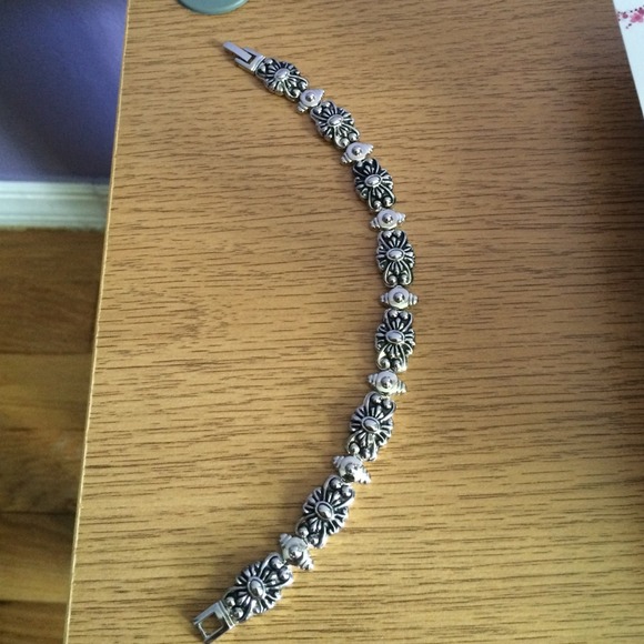 Bracelet - Picture 2 of 2
