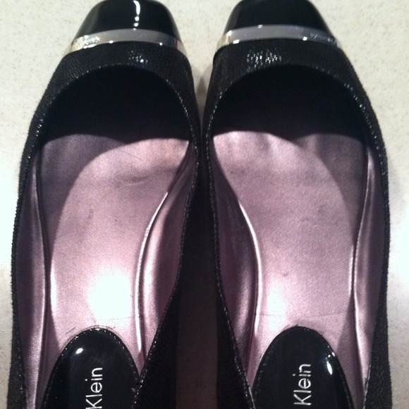 Calvin Klein Flats