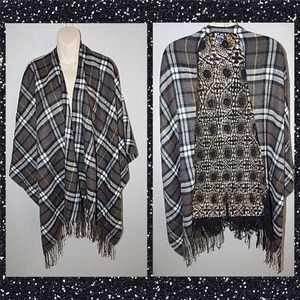 Free People crochet plaid shawl poncho one size